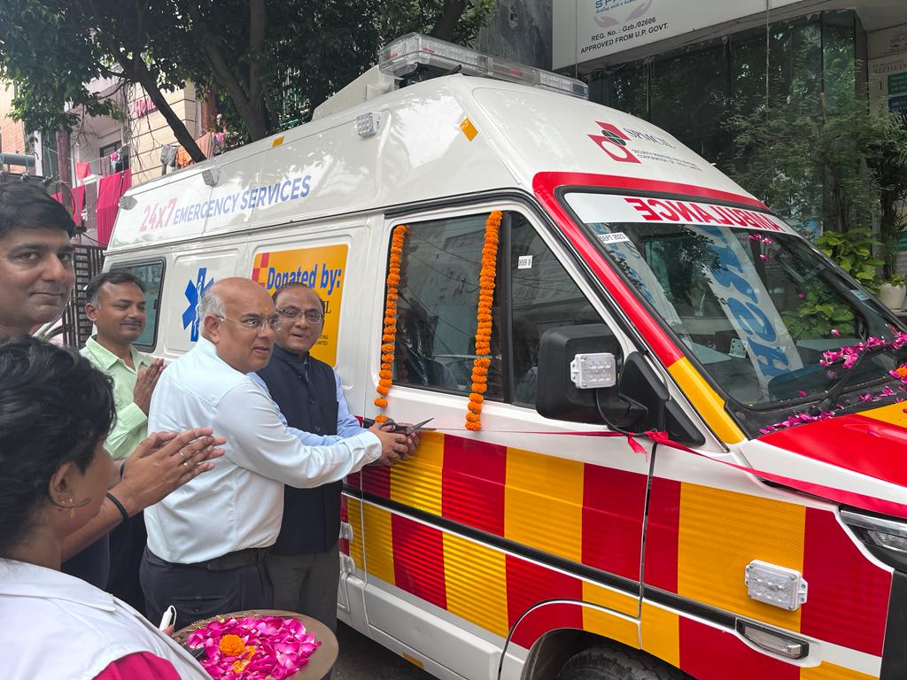 PROVIDED AMBULANCE TO SRI SAI SATAYU NIROG SANSHTA BY SHRI. S. K. SINHA, CMD, SPMCIL UNDER THE CSR INITIATIVE.